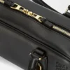 ナッパカーフスキン製「Amazona 23 クロップドバッグ」