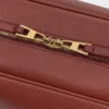 光沢のあるカーフスキン製「Amazona 31 クロップドバッグ」