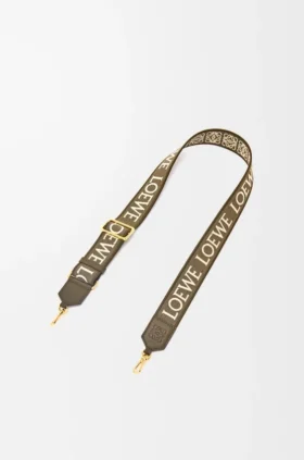 ジャカードとカーフスキンを組み合わせた「Anagram」ストラップ