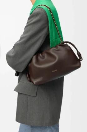 メロー・ナッパ・ラムスキン製 ミディアム・Flamenco Purse