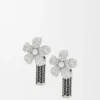 スターリングシルバーとクリスタルを使用した「Flor」イヤリング スターリングシルバーとクリスタルを使用した「Flor」イヤリング