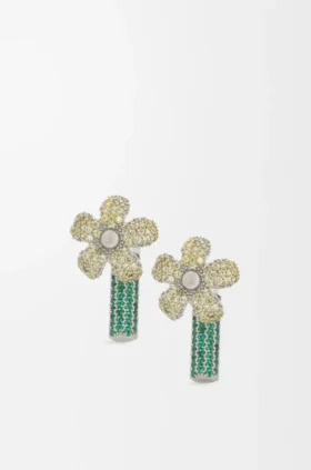 スターリングシルバーとクリスタルを使用した「Flor」イヤリング