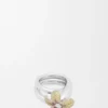 スターリングシルバーとクリスタルを使用した「Flor」リング スターリングシルバーとクリスタルを使用した「Flor」リング