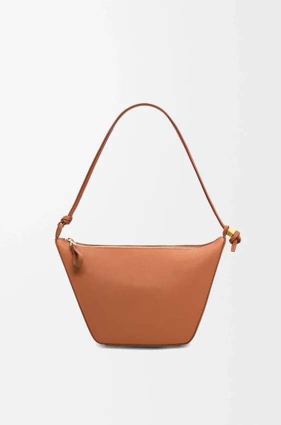 クラシックカーフスキン製 ミニ・Hammock Hobo クラシックカーフスキン製 ミニ・Hammock Hobo