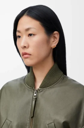 loewe グラフィック シングルイヤリング（スターリングシルバー製）