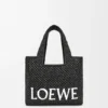 ラフィア製のスモール「loewe Font Tote」トートバッグ ラフィア製のスモール「loewe Font Tote」トートバッグ