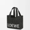 ラフィア製のスモール「loewe Font Tote」トートバッグ ラフィア製のスモール「loewe Font Tote」トートバッグ