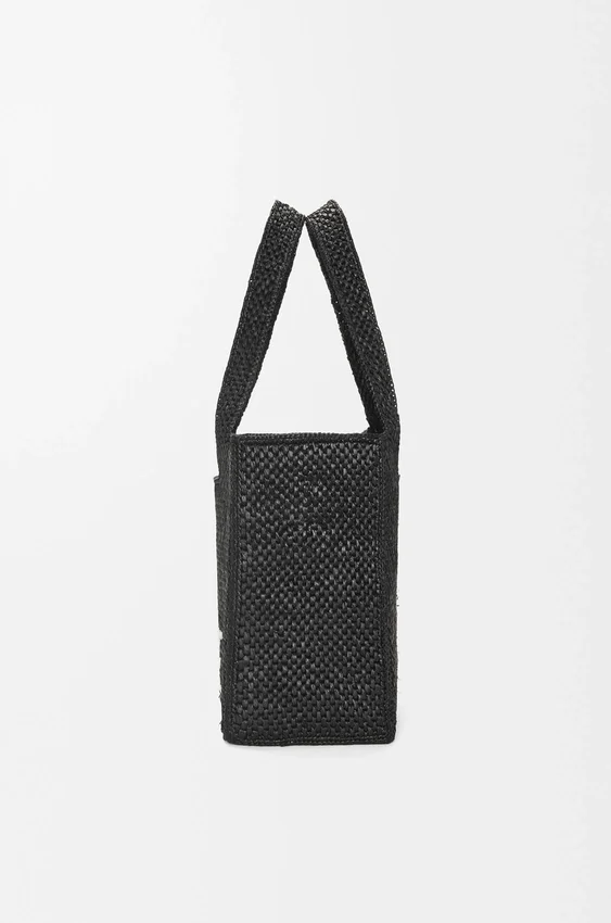 ラフィア製 ミディアム loewe Font Toteバッグ ラフィア製 ミディアム loewe Font Toteバッグ