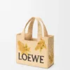 ラフィア製のスモール「loewe Font Tote」トートバッグ ラフィア製のスモール「loewe Font Tote」トートバッグ