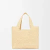 ラフィア製のスモール「loewe Font Tote」トートバッグ ラフィア製のスモール「loewe Font Tote」トートバッグ