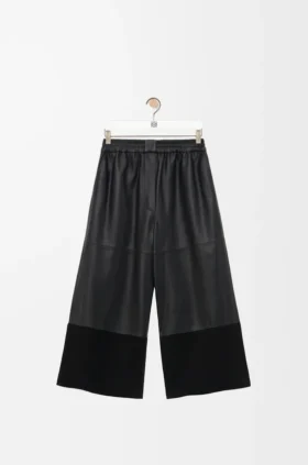 ナッパラムスキンとスエードゴートスキンを使用したクロップドパンツ