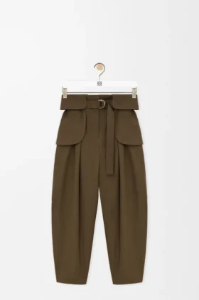 コットンとシルクのカーゴパンツ コットンとシルクのカーゴパンツ