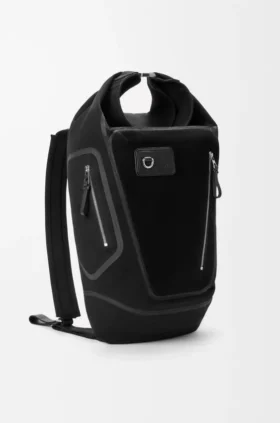 キャンバスとスエード製の「フレックス」ロールトップ・バックパック