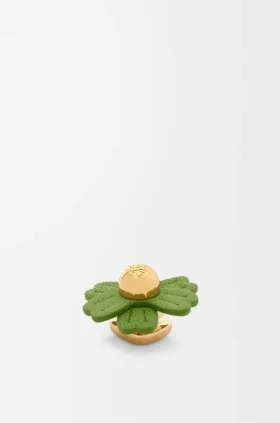 カーフスキン製フラワーピン