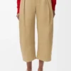 コットン製クロップドパンツ コットン製クロップドパンツ