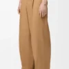 コットン製ワイドレッグパンツ コットン製ワイドレッグパンツ