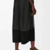 ナッパラムスキンとスエードゴートスキンを使用したクロップドパンツ