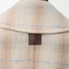 ウールとカシミアの混紡素材を使用したコート ウールとカシミアの混紡素材を使用したコート