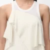 ビスコース混紡のトップス ビスコース混紡のトップス