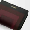 ナッパカーフスキン製のコンパクト財布