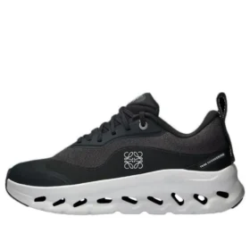 On Running × Loewe Cloudtilt 2 「ブラック」 3We10870553 On Running × Loewe Cloudtilt 2 「ブラック」 3We10870553