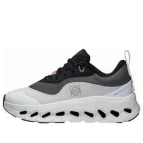 On Running × Loewe Cloudtilt 2 「ブラック・ホワイト」 3We10873509 On Running × Loewe Cloudtilt 2 「ブラック・ホワイト」 3We10873509