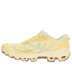 On Running × Loewe Cloudventure 2 「イエロー・タン・グレー」 3Mf10954186 On Running × Loewe Cloudventure 2 「イエロー・タン・グレー」 3Mf10954186