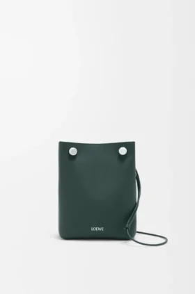 スムースカーフスキン製「Pebble」ポーチ