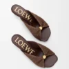 ラフィア調ファブリック製のPebble・ソフト・スライド ラフィア調ファブリック製のPebble・ソフト・スライド
