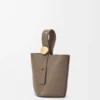 ソフトグレインカーフスキン製 ミニ・Pebble Bucket ソフトグレインカーフスキン製 ミニ・Pebble Bucket