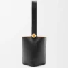 滑らかなカーフスキン製 ミディアム Pebble Bucket 滑らかなカーフスキン製 ミディアム Pebble Bucket