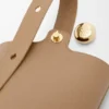 ソフトグレインカーフスキン製 ミニ・Pebble Bucket ソフトグレインカーフスキン製 ミニ・Pebble Bucket