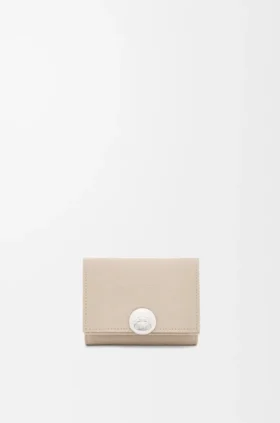 Pebbleグレインカーフスキン製「Pebble」トリフォールド財布