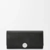 Pebbleグレインカーフスキン製の「Pebble コンチネンタル 財布」 Pebbleグレインカーフスキン製の「Pebble コンチネンタル 財布」