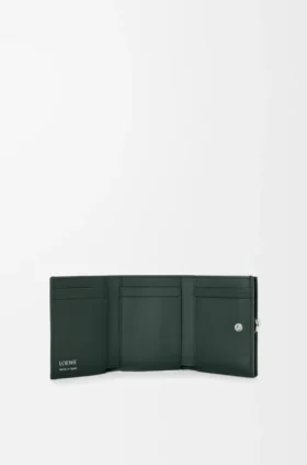 Pebbleグレインカーフスキン製「Pebble」トリフォールド財布