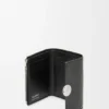 Pebbleグレインカーフスキン製の「Pebble スモール バーティカル 財布」 Pebbleグレインカーフスキン製の「Pebble スモール バーティカル 財布」