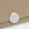 Pebbleグレインカーフスキン製の「Pebble コンチネンタル 財布」 Pebbleグレインカーフスキン製の「Pebble コンチネンタル 財布」
