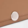 Pebbleグレインカーフスキン製の「Pebble コンチネンタル 財布」 Pebbleグレインカーフスキン製の「Pebble コンチネンタル 財布」