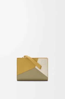 クラシックカーフスキン製「Puzzle」コンパクト財布