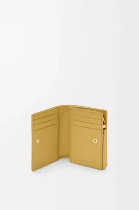 クラシックカーフスキン製「Puzzle」コンパクト財布