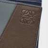 クラシックなカーフスキン製のPuzzleバイフォールド財布 クラシックなカーフスキン製のPuzzleバイフォールド財布