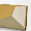 クラシックカーフスキン製「Puzzle」コンパクト財布