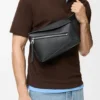 グレイン加工カーフスキン製 スモール Puzzle Bumbag グレイン加工カーフスキン製 スモール Puzzle Bumbag