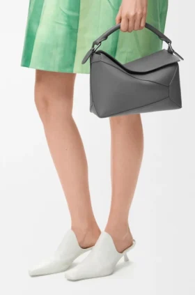 クラシックカーフスキン製 スモール Puzzle Edge バッグ