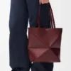 光沢のあるカーフスキン製 ミディアム Puzzle Fold トートバッグ 光沢のあるカーフスキン製 ミディアム Puzzle Fold トートバッグ