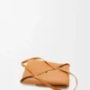 光沢のあるカーフスキン製 ミディアム Puzzle Fold トートバッグ 光沢のあるカーフスキン製 ミディアム Puzzle Fold トートバッグ