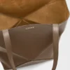 光沢のあるカーフスキン製 XL Puzzle Fold トートバッグ
